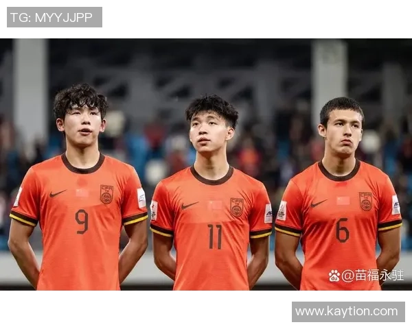 中国足球一流球星盘点与现役顶尖球员表现分析