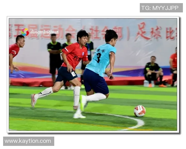 足球明星动态壁纸展示与分享 球场英姿尽在屏幕之上