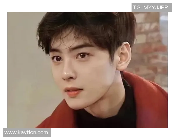 中国足球帅哥球星排行榜 颜值与实力并存的足球魅力男神们 中国足球帅哥球星排行榜 颜值与实力并存的足球魅力男神们